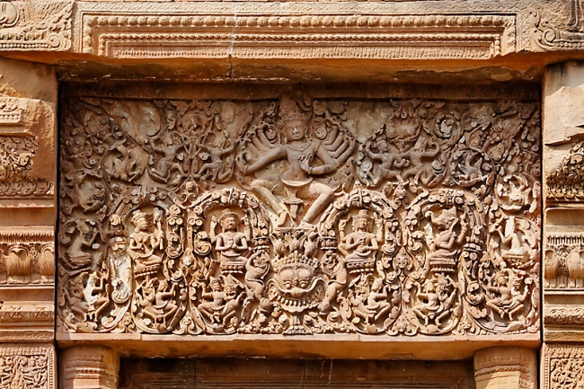 16-Prasat Sikhoraphum-016